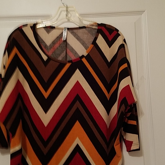 Small tunic - Picture 2 of 3